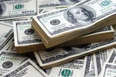 قیمت دلار آمریکا در صرافی‌های بانکی به ۱۵۵۵۰ تومان رسید
