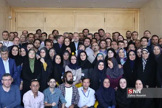 آ‌یین تجلیل از خبرنگاران با حضور رییس مجلس