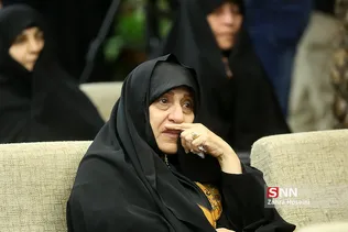 یییی