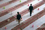 ضیافت افطاری در حرم حضرت معصومه(س)