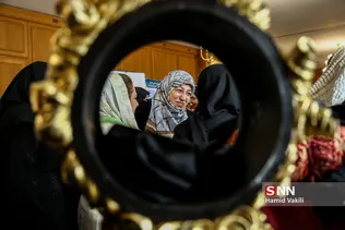 بازدید همسر دکتر محمدجواد ظریف وزیر امور خارجه از جشنواره غذا و صنایع دستی 