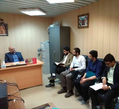 جمعی از دانشجویان صنعت نفت با نماینده آبادان در مجلس دیدار کردند