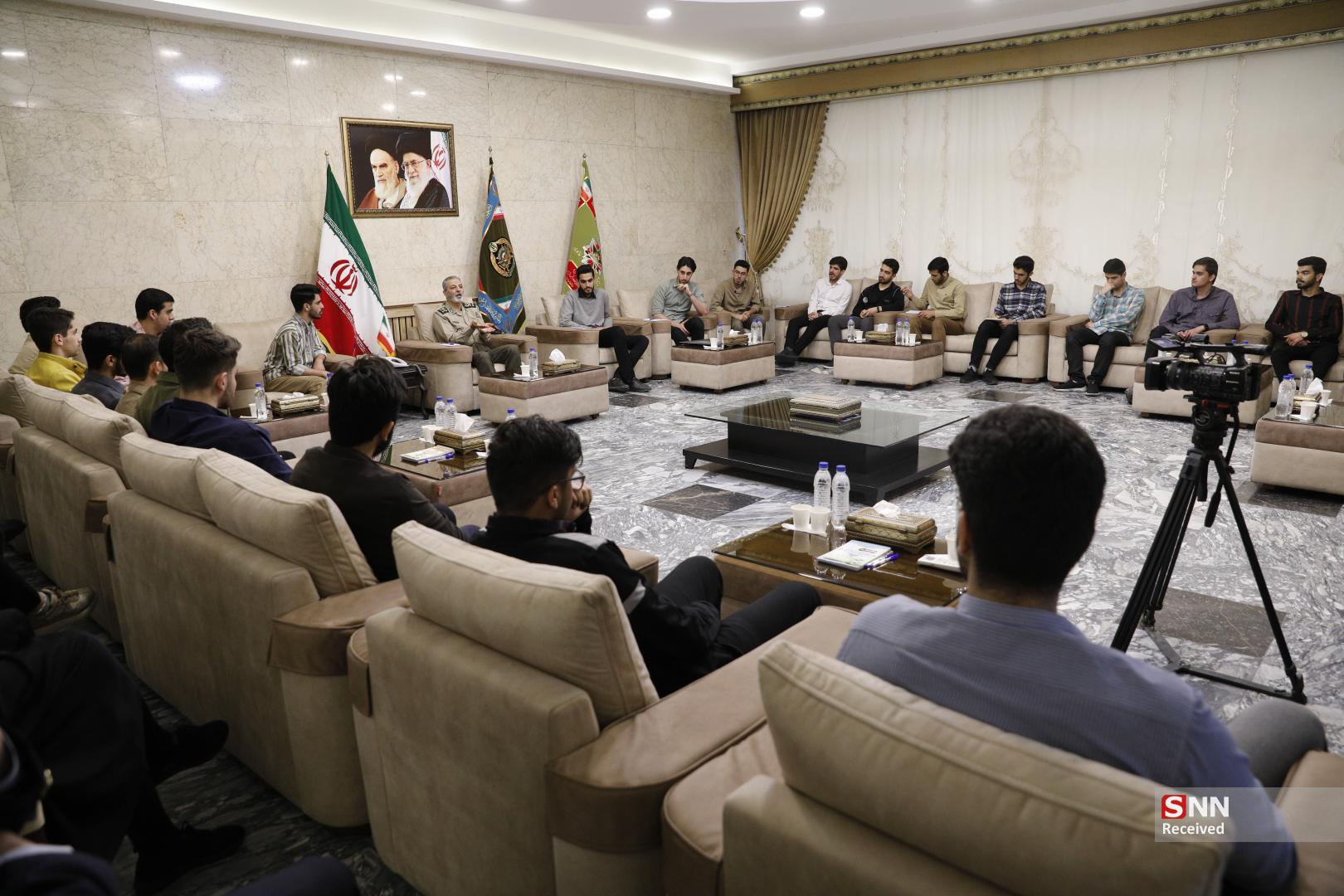 دانشجومعلمان