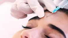 شناسایی واحد غیرمجاز تزریق ژل و بوتاکس در منزل شخصی / ارجاع پرونده به مراجع قضایی