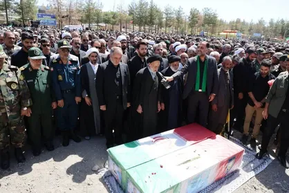 تشییع باشکوه شهدای مقاومت در بیرجند برگزار شد