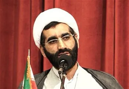 مشکلات اقتصادی با بیرون راندن آموزه&zwnj;های غربی از دانشگاه&zwnj;ها حل می&zwnj;شود