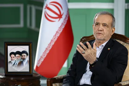 پزشکیان: هیچ قدرتی نمی&zwnj;تواند ایران را نابود کند/ کشور ما ریشه در تاریخ دارد + فیلم