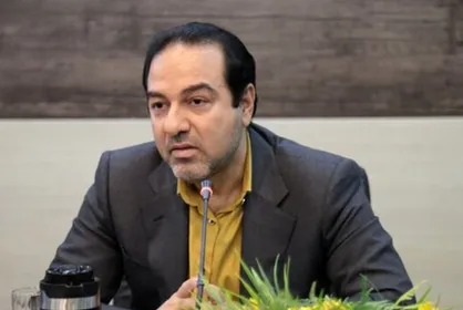 رئیسی از وزارت بهداشت رفت/ستاد ملی کرونا بدون سخنگو ماند