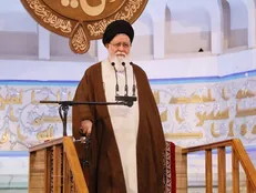 امام جمعه مشهد: نباید در مجازات دشمن شتاب‎زده عمل کرد