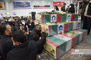 استقبال از پیکر ۹ شهید دوران دفاع مقدس در شیراز