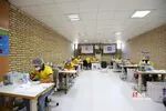 بازدید از خط تولید ماسک و لباس بیمارستانی