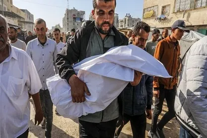 شهادت کودک فلسطینی در صف انتظار غذا به دست تک&zwnj;تیرانداز صهیونیست + عکس
