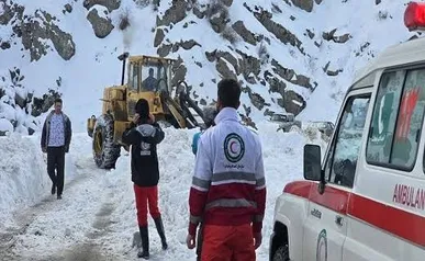 امدادرسانی هلال‌احمر به ۳۰۵ نفر گرفتار در برف و کولاک کهگیلویه و بویراحمد