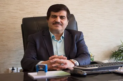 رحیم&zwnj;نیا: فقط برای ۲۳ نفر کارت واکسن تقلبی صادر شده