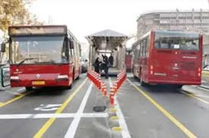از هوش رفتن یکباره راننده اتوبوس BRT در خیابان آزادی