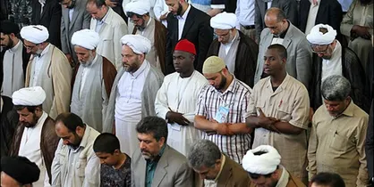 وحدت دستور دین است و نباید مسلمانان رهایش کنند