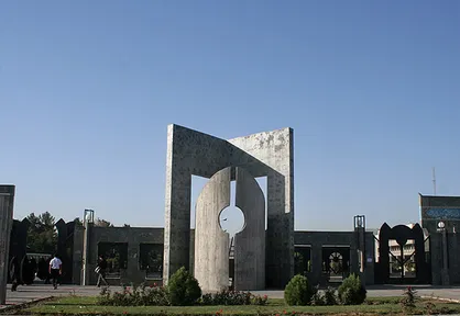 لغو مجوز یکی پس از دیگری/ تشکل&zwnj;های دانشجویی دانشگاه فردوسی مشهد تا کی باید محدود باشند؟!