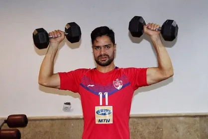 ستاره پرسپولیس دربی را از دست داد؟