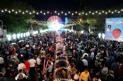 شنیده شدن صدا&zwnj;های شدید همزمان با جشن آغاز امامت امام زمان (عج) ؛ درگیری نظامی یا انفجارهای نورافشانی
