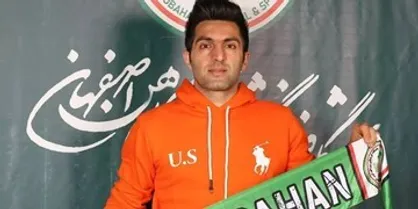 هافبک سابق پرسپولیس و تراکتور به ذوب&zwnj;آهن پیوست