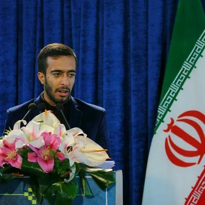 سنگ&zwnj;اندازی دانشگاه امام خمینی(ره) مقابل اجرای برنامه&zwnj;های انجمن اسلامی/ بایکوت کردن تشکل&zwnj;های انقلابی به اوج رسیده