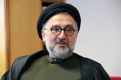 واکنش &laquo;ابطحی&raquo; به حضور رهبرانقلاب در حسینیه امام خمینی: آقا آمد، با ایران آمد