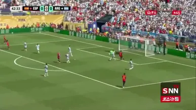 شوت کوکوریا با فاصله کم از کنار دروازه به اوت رفت / اسپانیا 0 - 0 آرژانتین