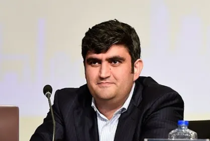 صادق&zwnj;آبادی: قاچاق فرآورده&zwnj;های نفتی به جز مرز پاکستان صفر شد