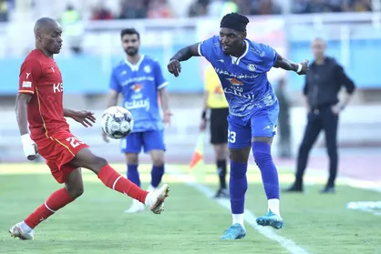 واکنش بیفوما به پیشنهاد استقلال و پرسپولیس: افتخار بزرگی&zwnj; است