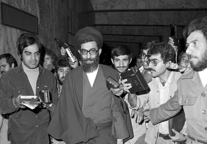 اول ربیع الاول و مسئله هجرت در نگاه رهبر شهید انقلاب / ماجرای تأسیس دارالهجرة توسط پیامبر (ص) چه بود؟&nbsp;