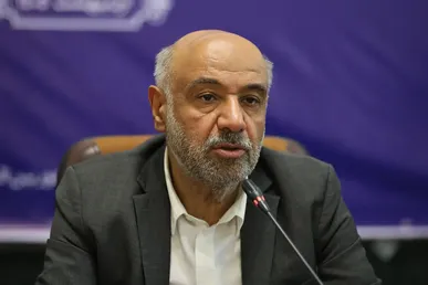 از عیادت کارگران مصدوم پالایشگاه آبادان تا آب‌اندازی کشتی اروندان/ میدری در جریان سفر به جنوب کشور: درمان کارگران مصدوم پالایشگاه آبادان به سرعت در حال انجام است