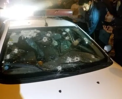 اعدام ۶ تروریست تجزیه&zwnj;طلب در خوزستان / آن روز سرباز وظیفه را هدف قرار دادند و امروز به سزای اعمالشان رسیدند + فیلم
