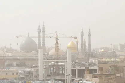 سایه گرد و غبار بر قم/ &laquo;سراجه&raquo; زنگ خطر محیط زیست را به صدا درآورد