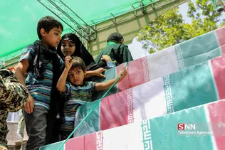 مراسم تشییع پیکر مطهر ۱۵۰ شهید دفاع مقدس در تهران