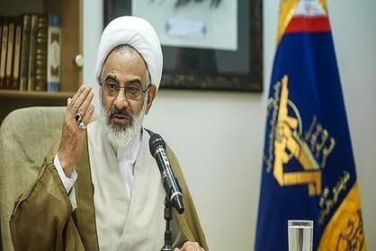 حاجی صادقی: ضرورت امروز جامعه ما معنویت انقلابی است