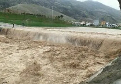 ۱۱ فوتی در سیل استهبان استان فارس