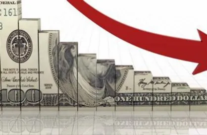 سقوط ۲۵۰۰ تومانی دلار بعد از ضرب&zwnj;الاجل ایران به اروپا