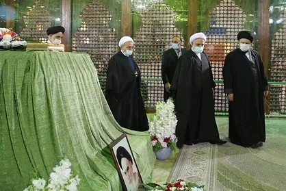 اژه&zwnj;ای: امام (ره) دنبال تامین دین و دنیا با احکام نورانی اسلام بودند/ سوءاستفاده دشمن از مشکلات اقتصادی کشور