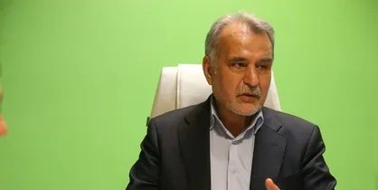 زمان کرباسچی بخاطر حمایت&zwnj;هایی که از دانشگاه آزاد می&zwnj;شد با قلدری دانشگاه علوم و تحقیقات را گرفتند و ساختند