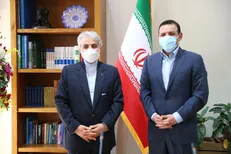 عزیزی خادم بازهم عکس یادگاری گرفت/ این بار در دفتر محمدباقر نوبخت!