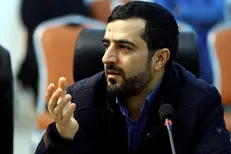 توکلی: از نخبگان برای حل مشکلات استفاده خواهیم کرد / برگزاری دوره‌های مختلف اقتصادی برای دانشجویان + فیلم