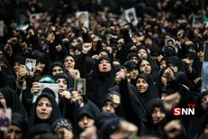 برگزاری مراسم عزاداری شب عاشورای حسینی در جوار مقتل قائد شهید/ آه ما ماندیم و آقا پرکشید با مداحی محمود کریمی/ با تبسم گفت ای ایران بخوان+فیلم