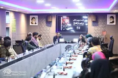 «پرچم در اهتزاز»، ارک نامه نیست/ توصیف جزییات و نثر صمیمی کتاب منحصربه‌فرد است