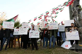 تجمع دانشجویان دانشگاه‌ تهران در اعتراض به معامله قرن