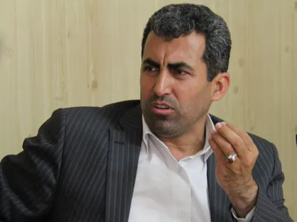 پور ابراهیمی: تیم اقتصادی دولت تنها برای گل کوچک خوب است/ چرا اصلاح بودجه تاکنون انجام نشده؟