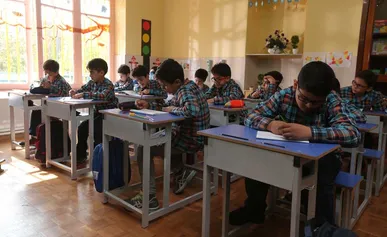 تحصیل بیش از ۱۳۰ هزار دانش‌آموز ایلامی در سال تحصیلی جدید/ اختصاص ۵۰ میلیارد ریال برای توسعه فناوری آموزشی