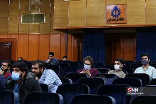بررسی نقش رسانه در اعتراضات مردمی