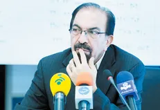 دولت باید سهام خود در خودروسازی را واگذار کند