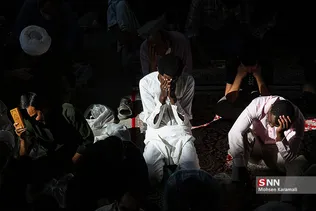 مراسم دعای عرفه در حرم حضرت معصومه (س)