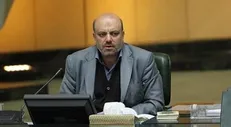 طرح همسان سازی حقوق اساتید دانشگاه در دستور کار قرار دارد